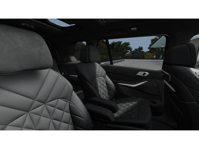 2026 BMW X7 Base