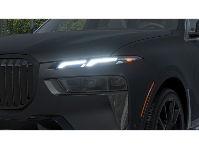 2026 BMW X7 Base
