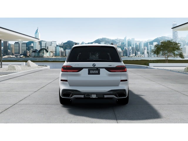 2026 BMW X7 Base