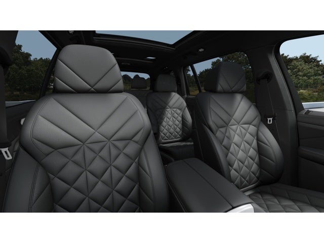 2027 BMW X7 Base