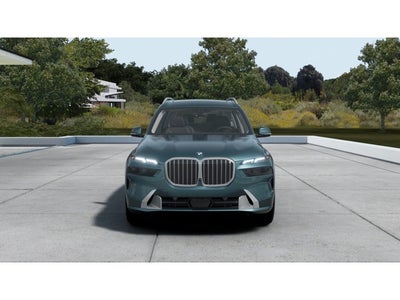 2026 BMW X7 Base