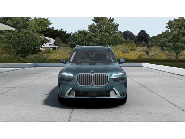 2026 BMW X7 Base