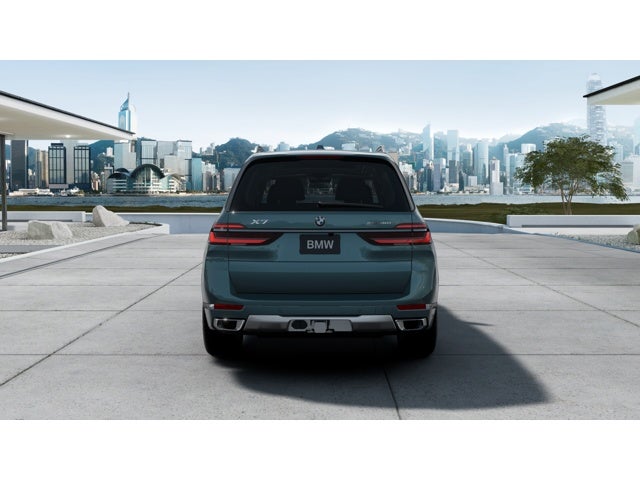 2026 BMW X7 Base