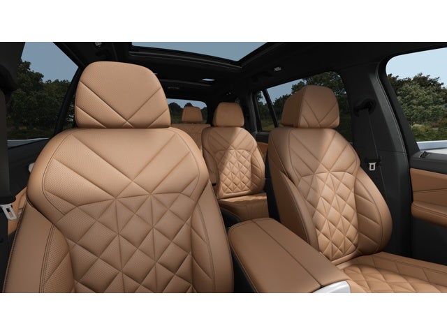 2026 BMW X7 Base