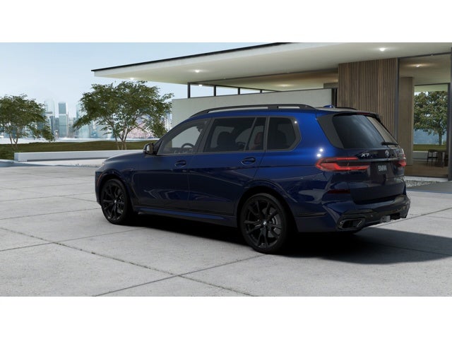 2026 BMW X7 Base