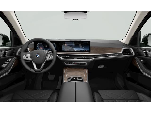 2027 BMW X7 Base