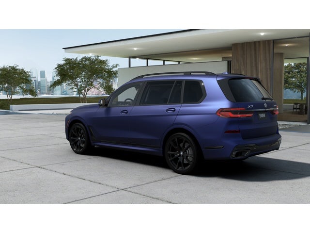 2026 BMW X7 Base