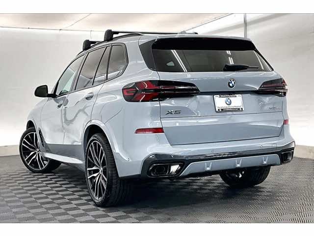 2026 BMW X5 Base