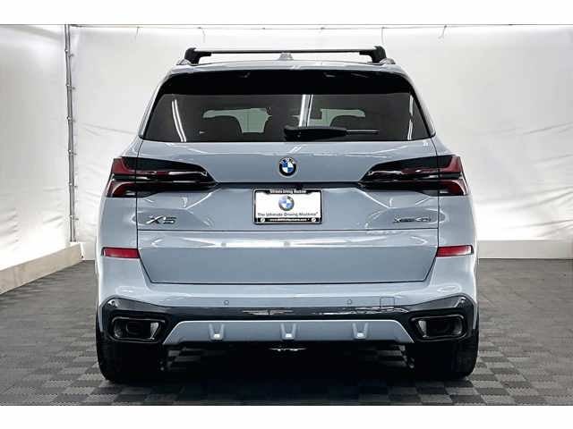 2026 BMW X5 Base
