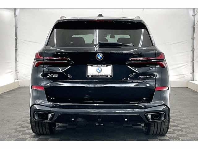 2026 BMW X5 Base