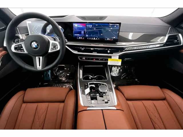 2026 BMW X7 Base