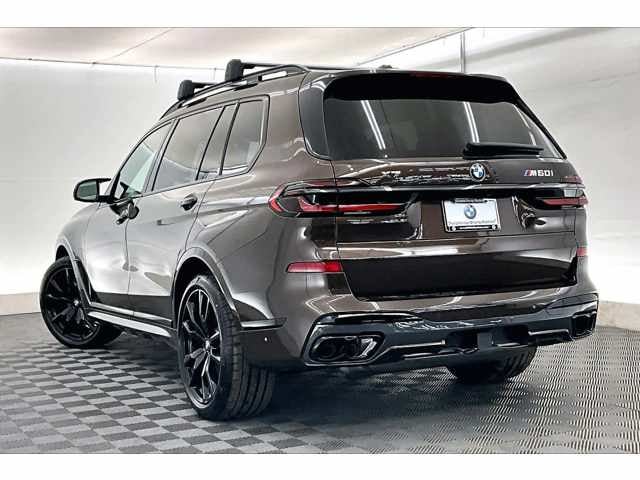 2026 BMW X7 Base