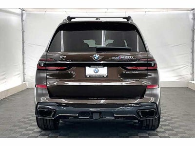 2026 BMW X7 Base