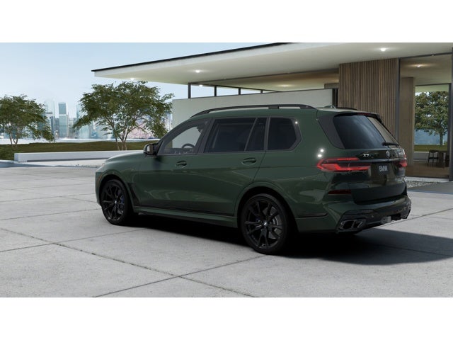 2026 BMW X7 Base