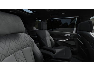 2026 BMW X7 Base