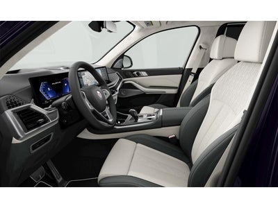 2026 BMW B7 Base