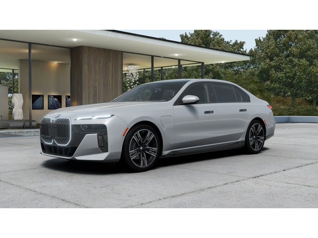 2026 BMW 750e xDrive Base