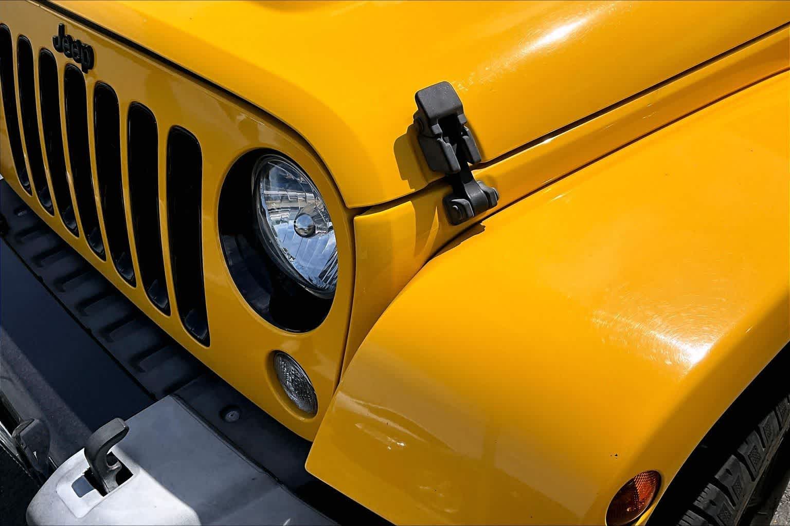 2015 Jeep Wrangler Unlimited Altitude