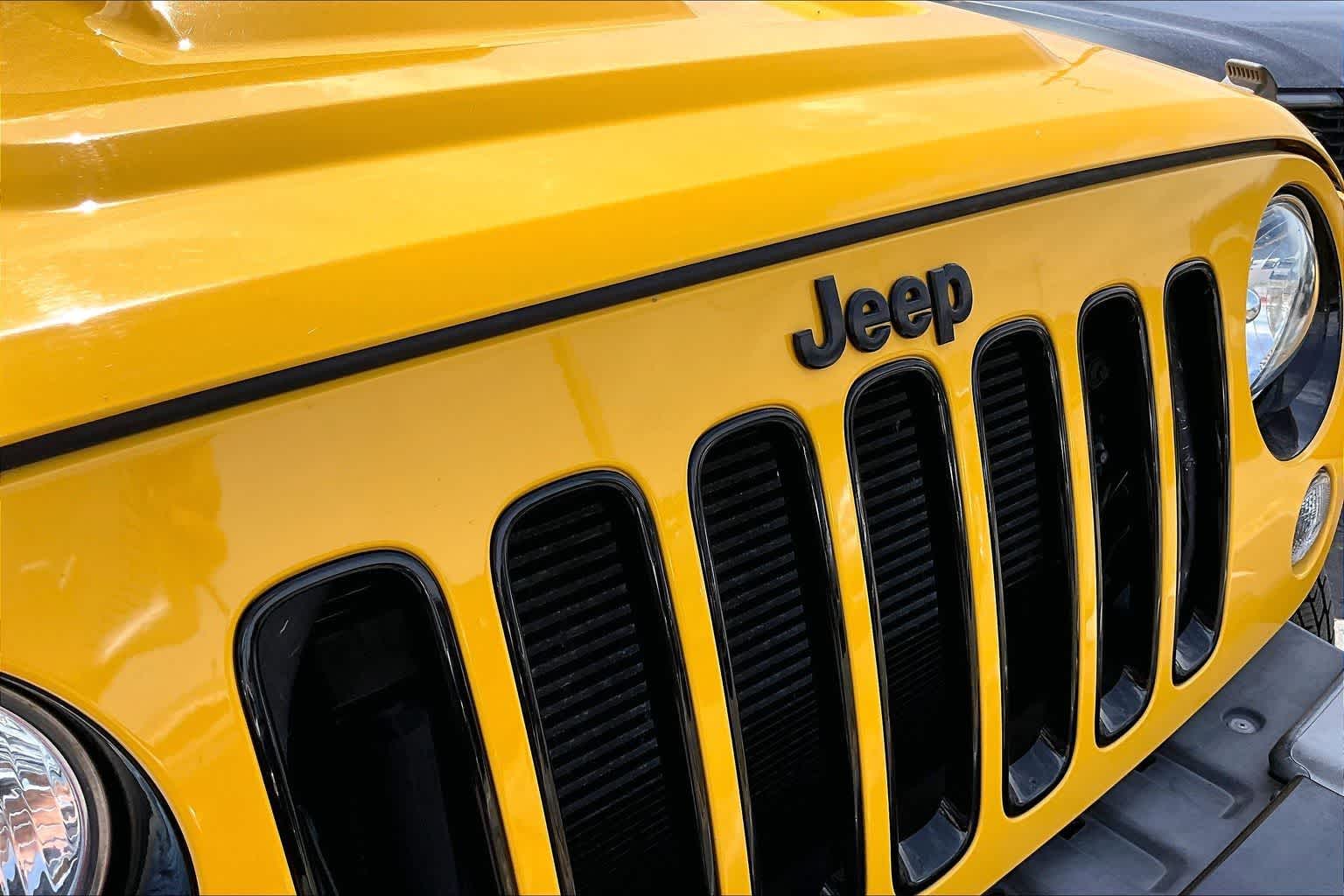 2015 Jeep Wrangler Unlimited Altitude