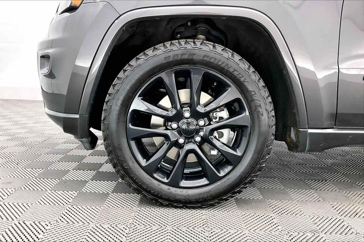 2021 Jeep Grand Cherokee Laredo X