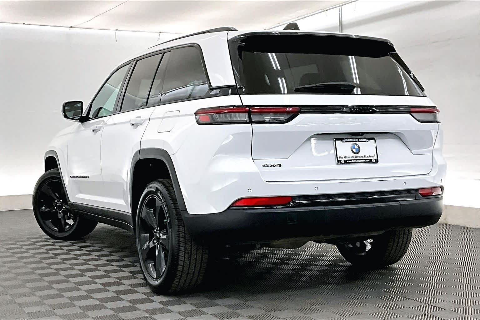 2023 Jeep Grand Cherokee Altitude