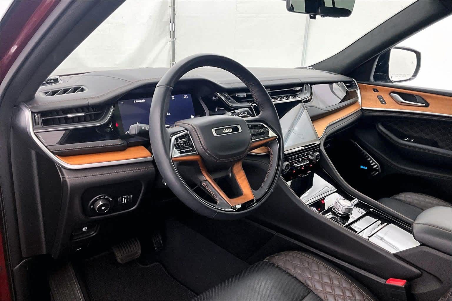 2023 Jeep Grand Cherokee L Summit Reserve