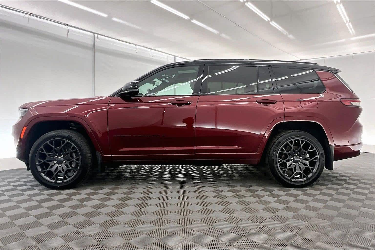 2023 Jeep Grand Cherokee L Summit Reserve