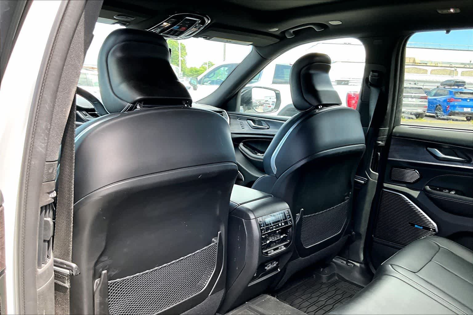 2023 Jeep Grand Cherokee 4xe Overland
