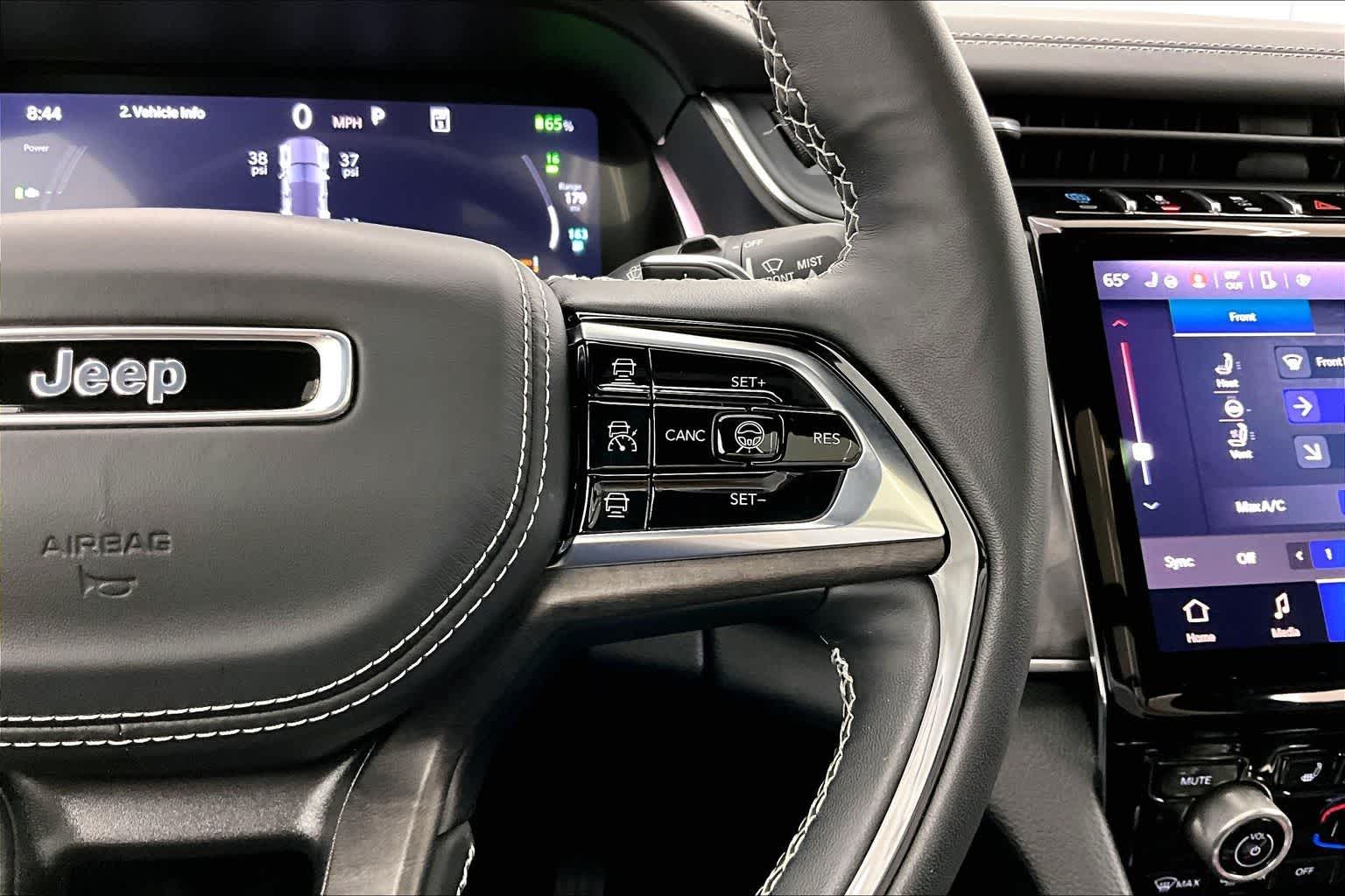 2023 Jeep Grand Cherokee 4xe Overland