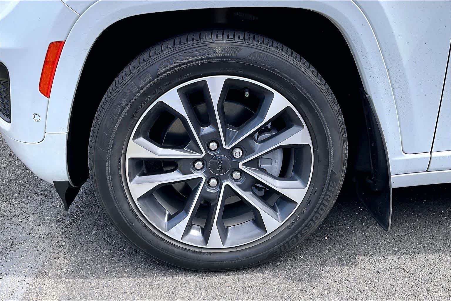 2023 Jeep Grand Cherokee 4xe Overland