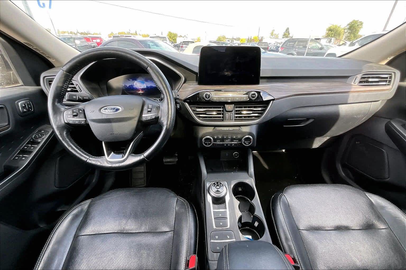 2020 Ford Escape Titanium