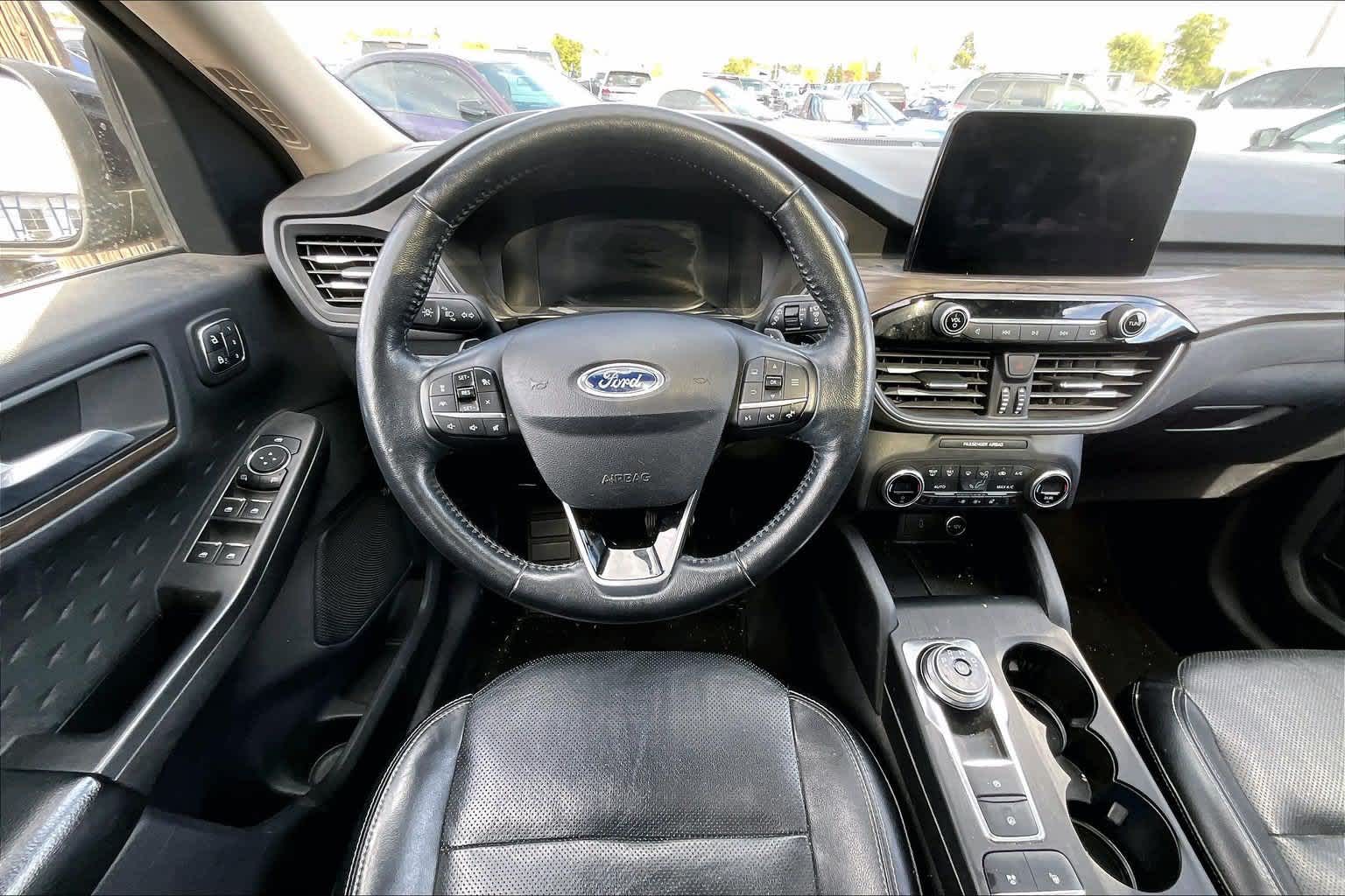 2020 Ford Escape Titanium