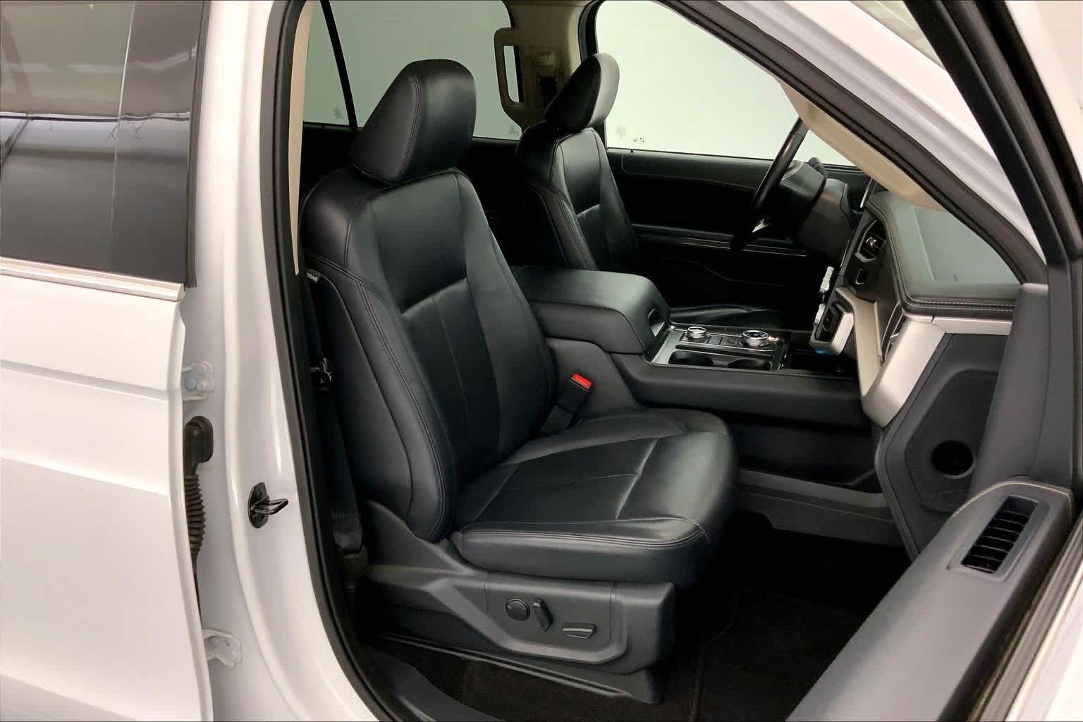 2022 Ford Expedition Max XLT