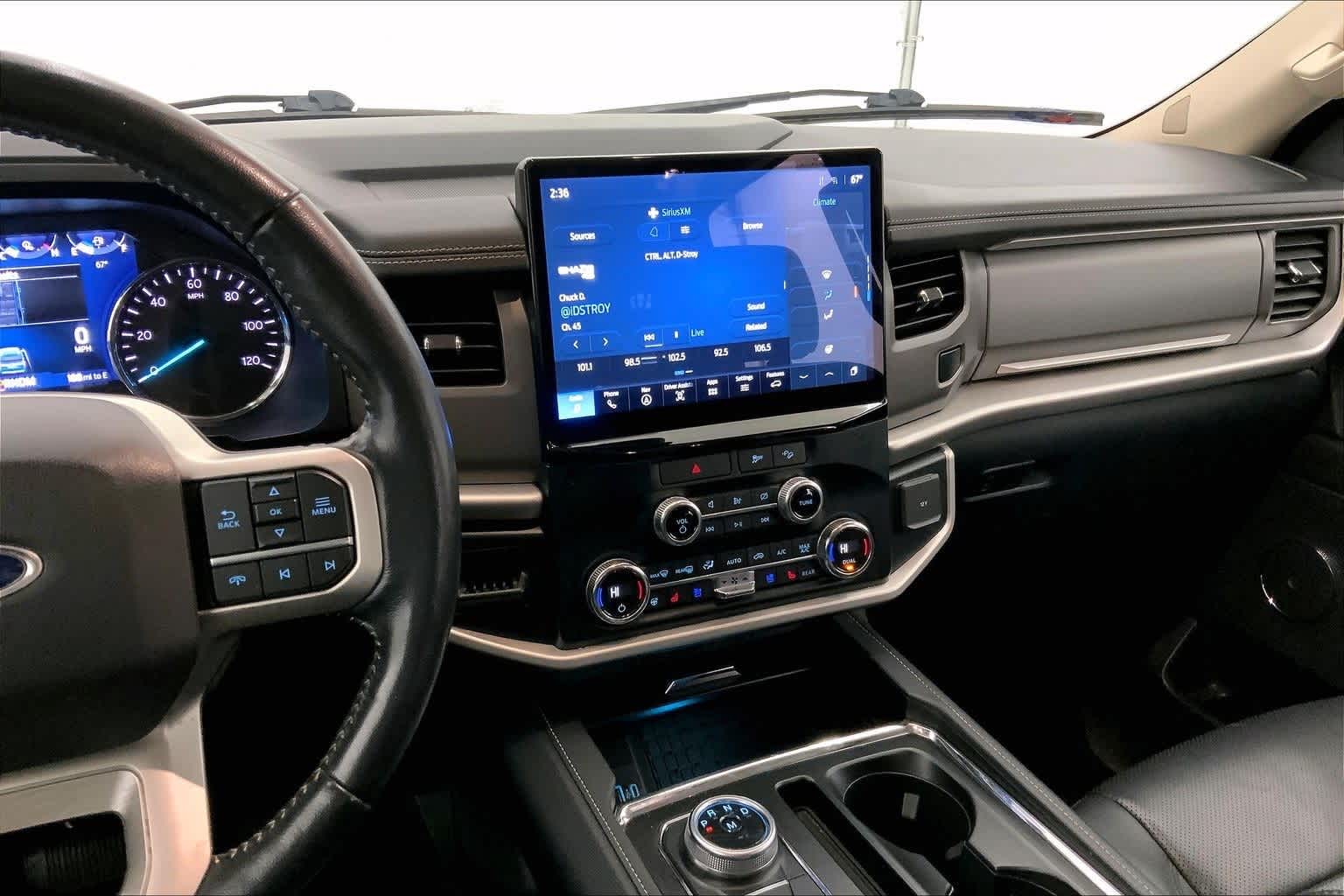 2022 Ford Expedition Max XLT