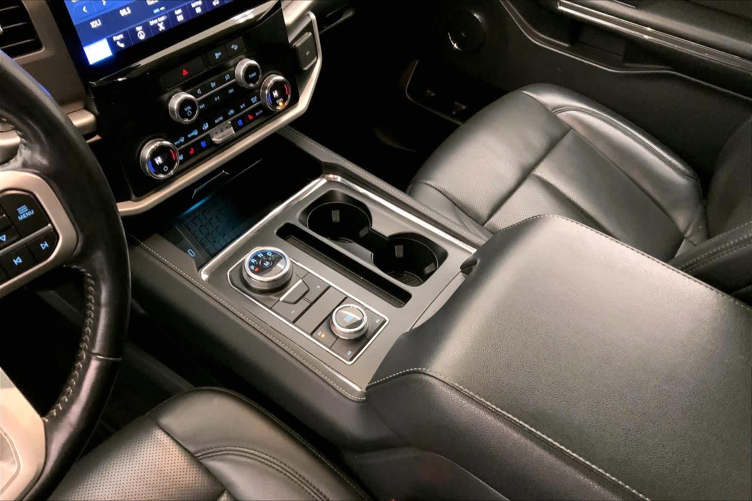 2022 Ford Expedition Max XLT