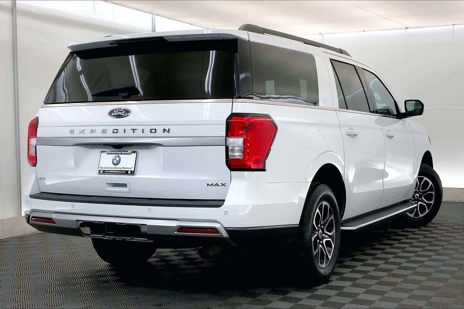2022 Ford Expedition Max XLT