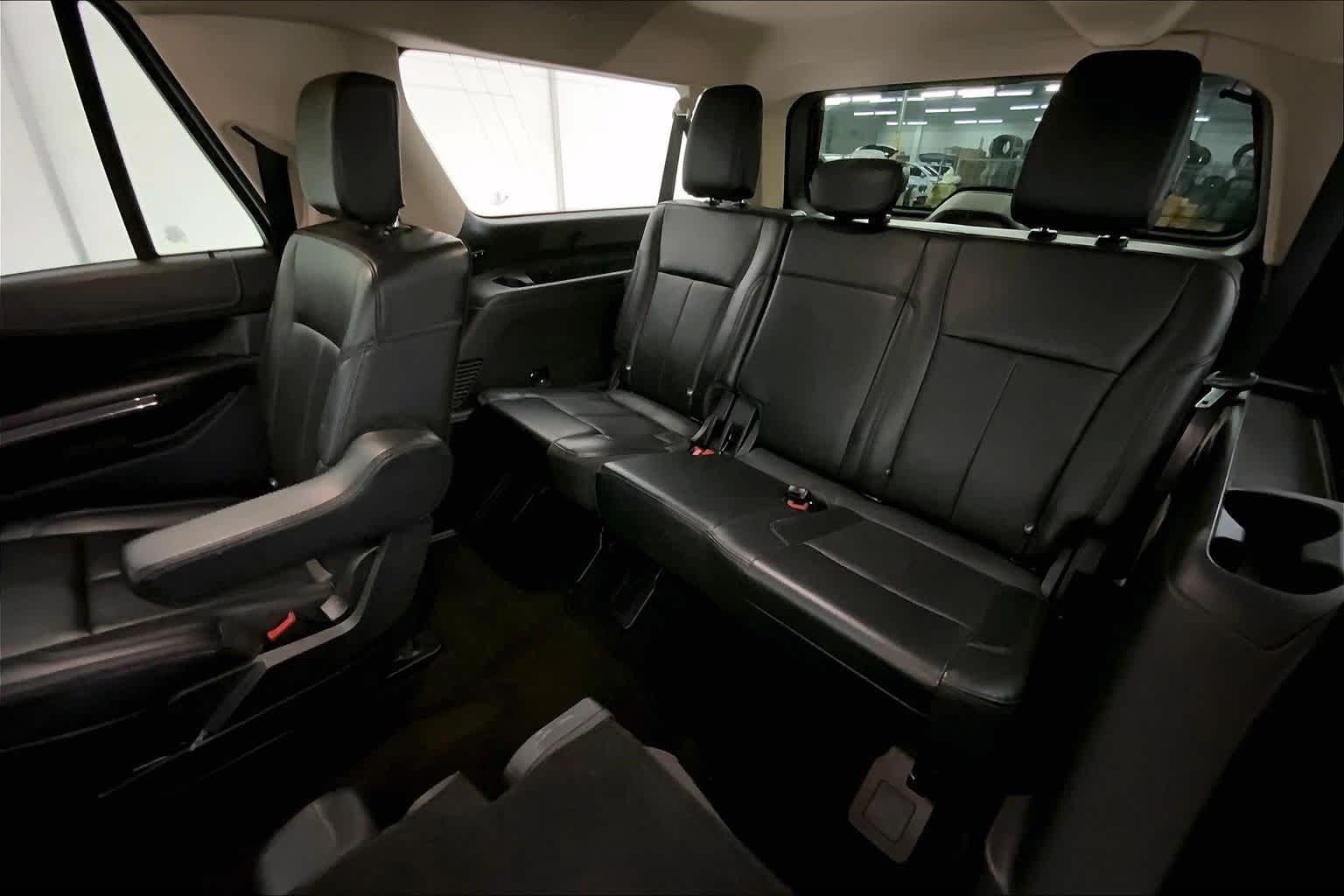 2022 Ford Expedition Max XLT