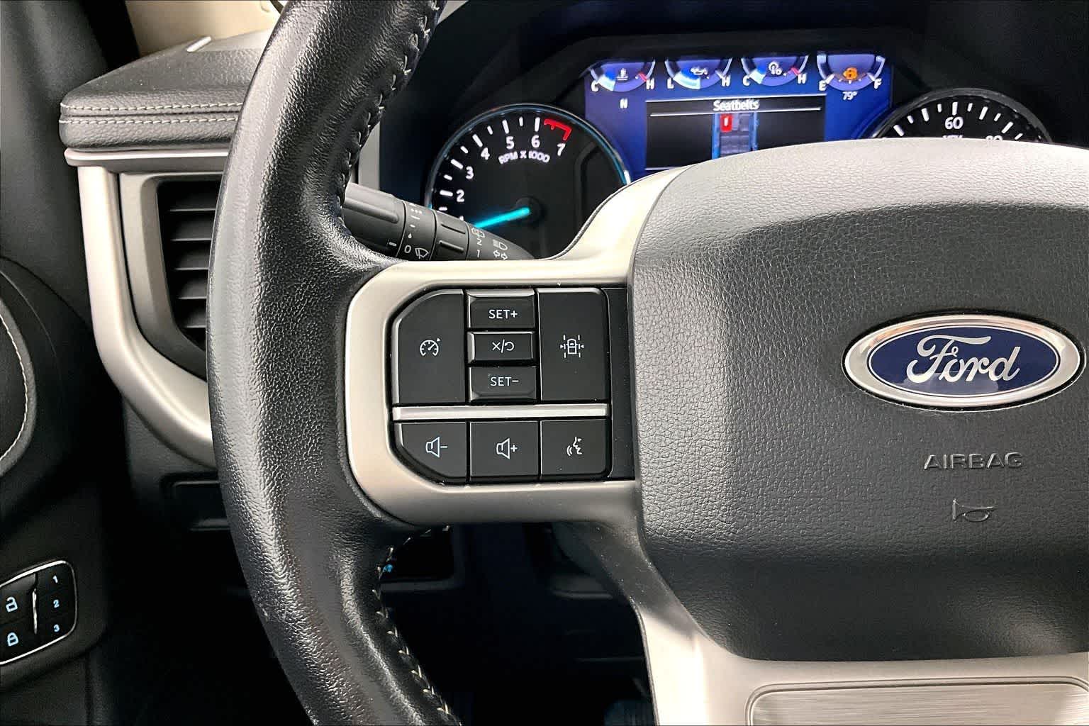 2024 Ford Expedition XLT