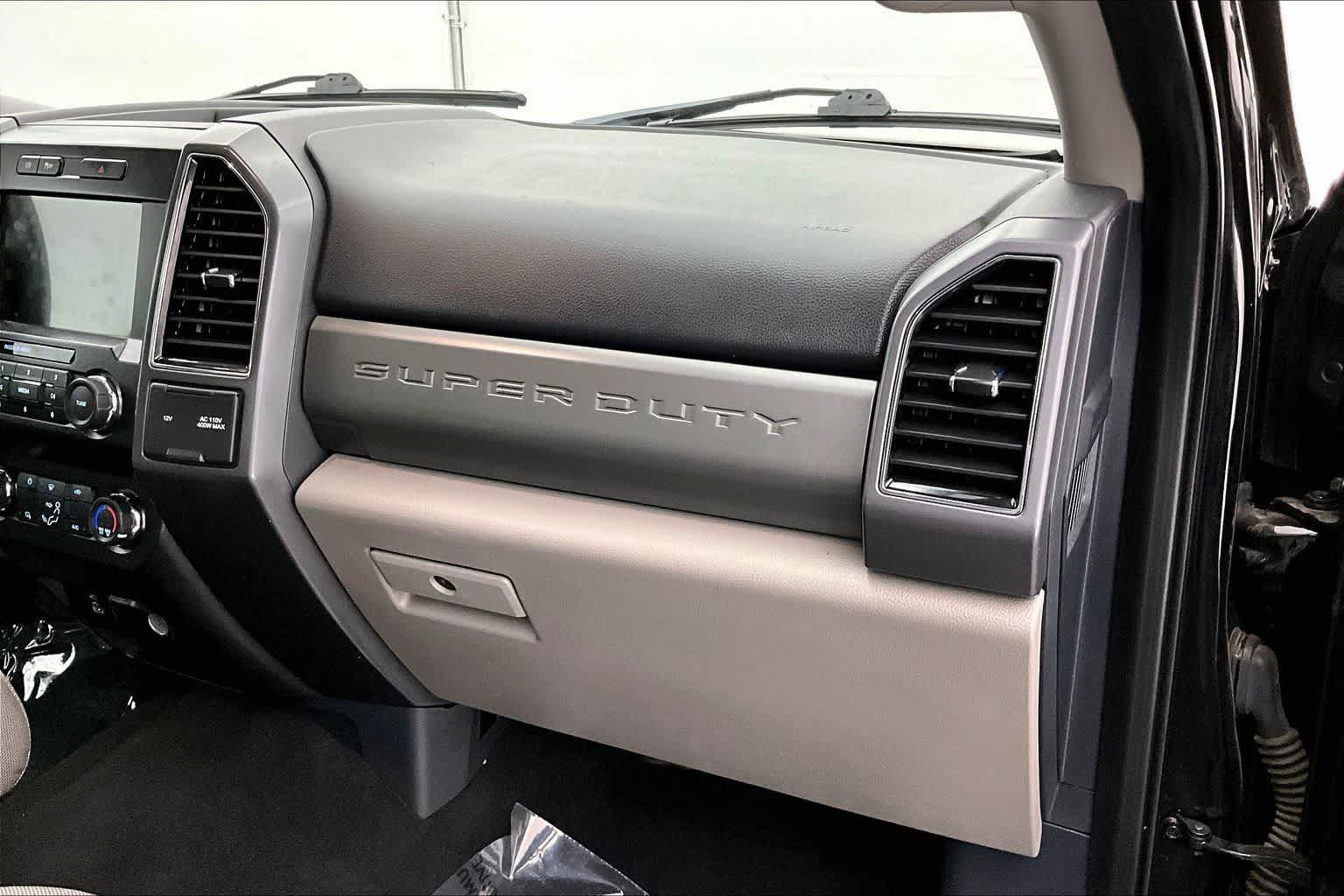 2022 Ford Super Duty F-250 Pickup XLT