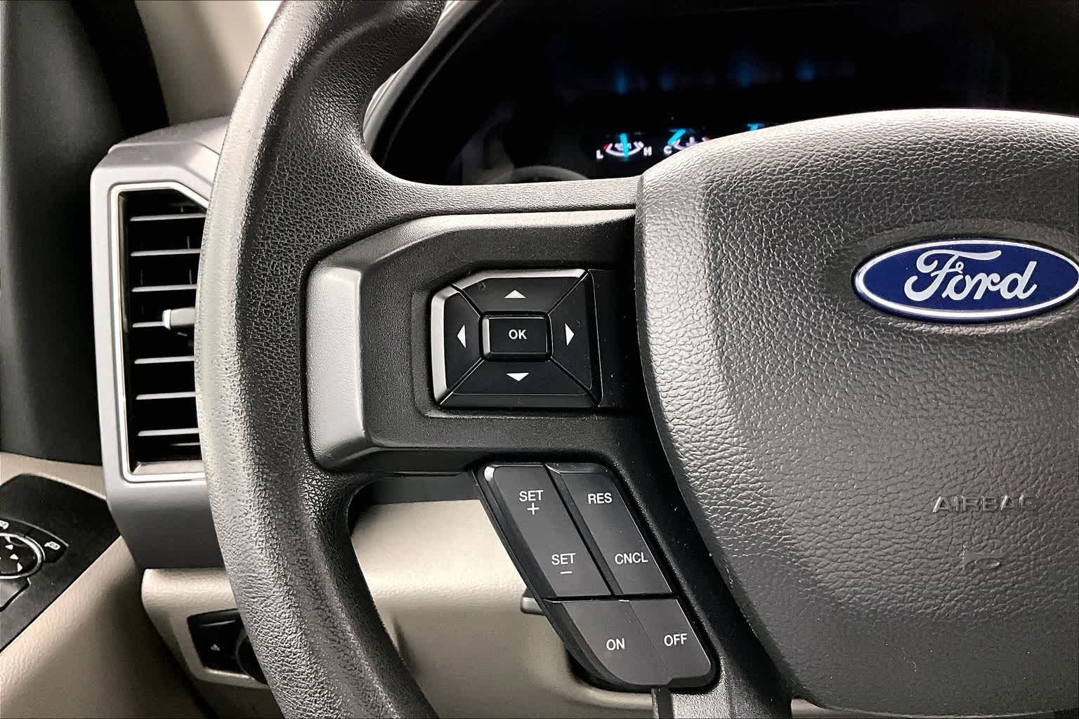 2022 Ford Super Duty F-250 Pickup XLT