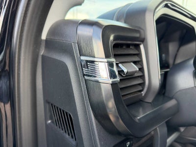 2024 Ford Super Duty F-250 Pickup LARIAT