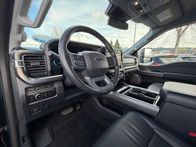 2024 Ford Super Duty F-250 Pickup LARIAT