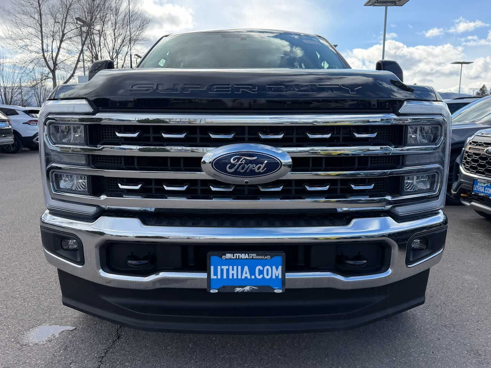 2024 Ford Super Duty F-250 Pickup LARIAT