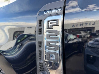 2024 Ford Super Duty F-250 Pickup LARIAT