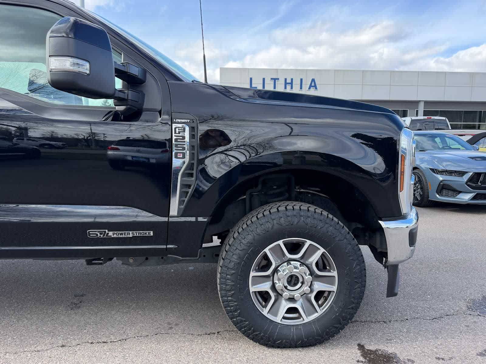 2024 Ford Super Duty F-250 Pickup LARIAT