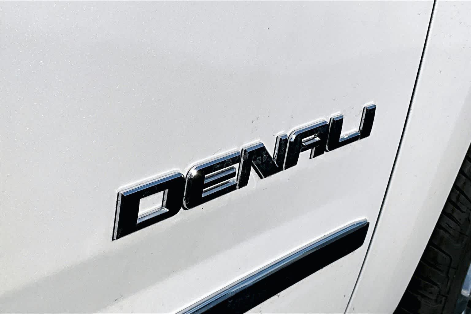 2019 GMC Yukon Denali Denali
