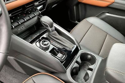2025 GMC Canyon 4WD AT4