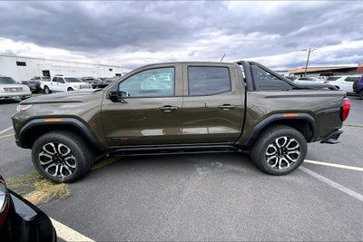 2025 GMC Canyon 4WD AT4
