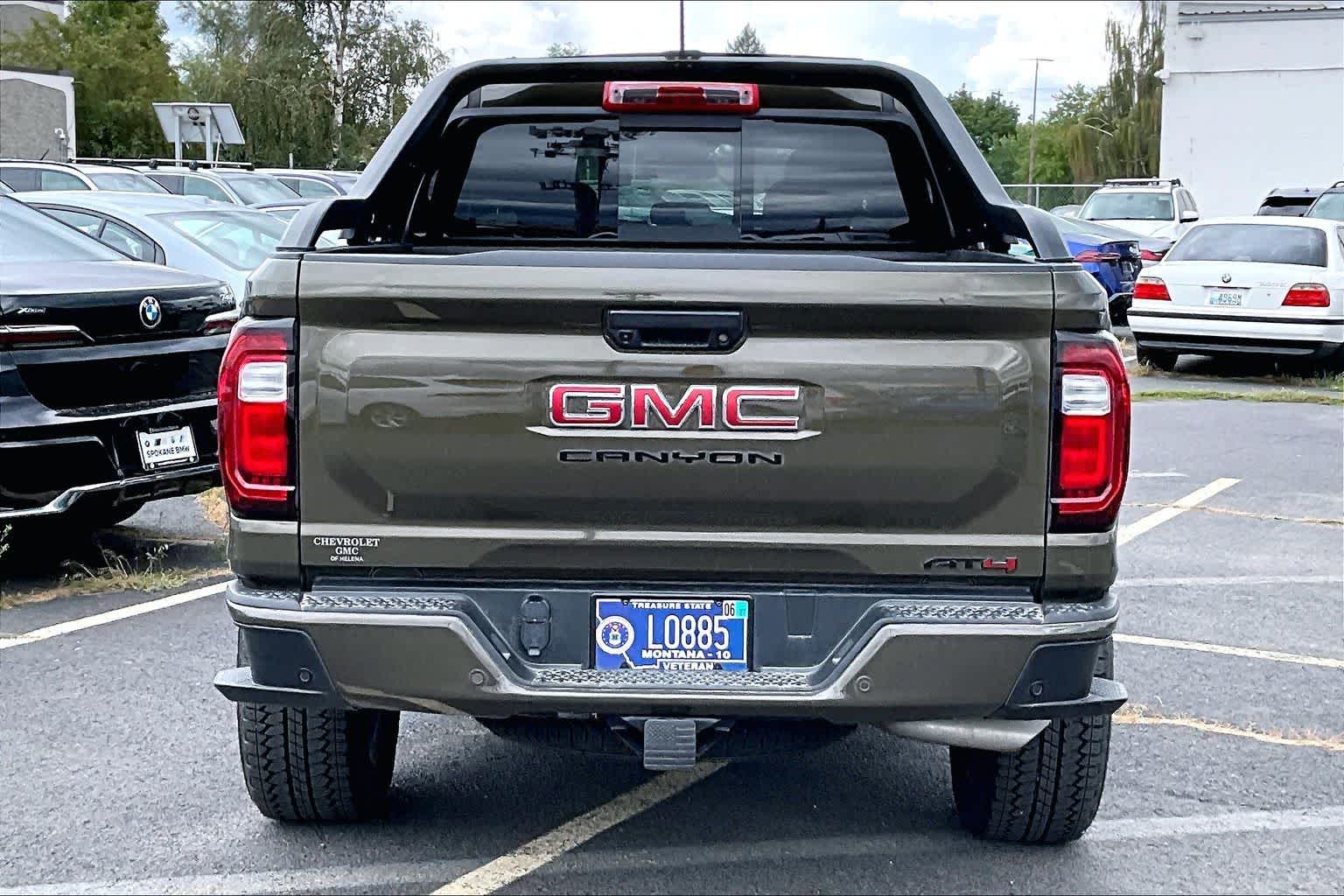2025 GMC Canyon 4WD AT4