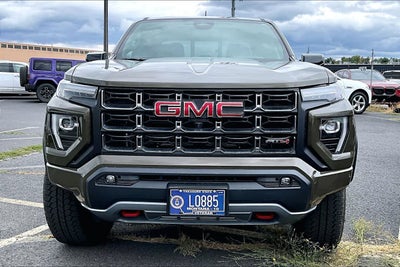 2025 GMC Canyon 4WD AT4